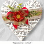 Herz voll aus Weide Tür- oder Wandschmuck mit Kapselblüten und Kunstranken ca. 30 x 30cm 1 Blüte mit Schleife